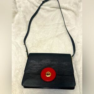 Authentic Louis Vuitton Epi Friedland  Shoulder bag